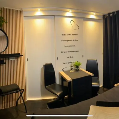 Couette-café Romee 3*