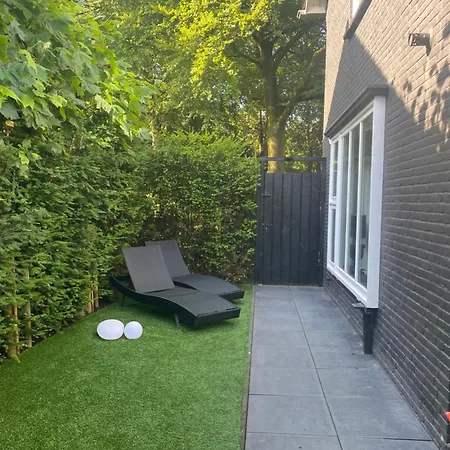 Romee Bed & Breakfast 3*